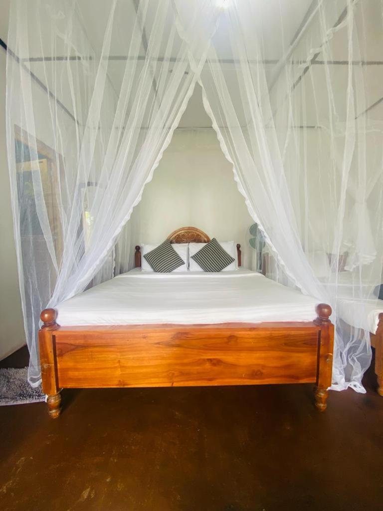 Hidden Gem Inn Ела Екстериор снимка