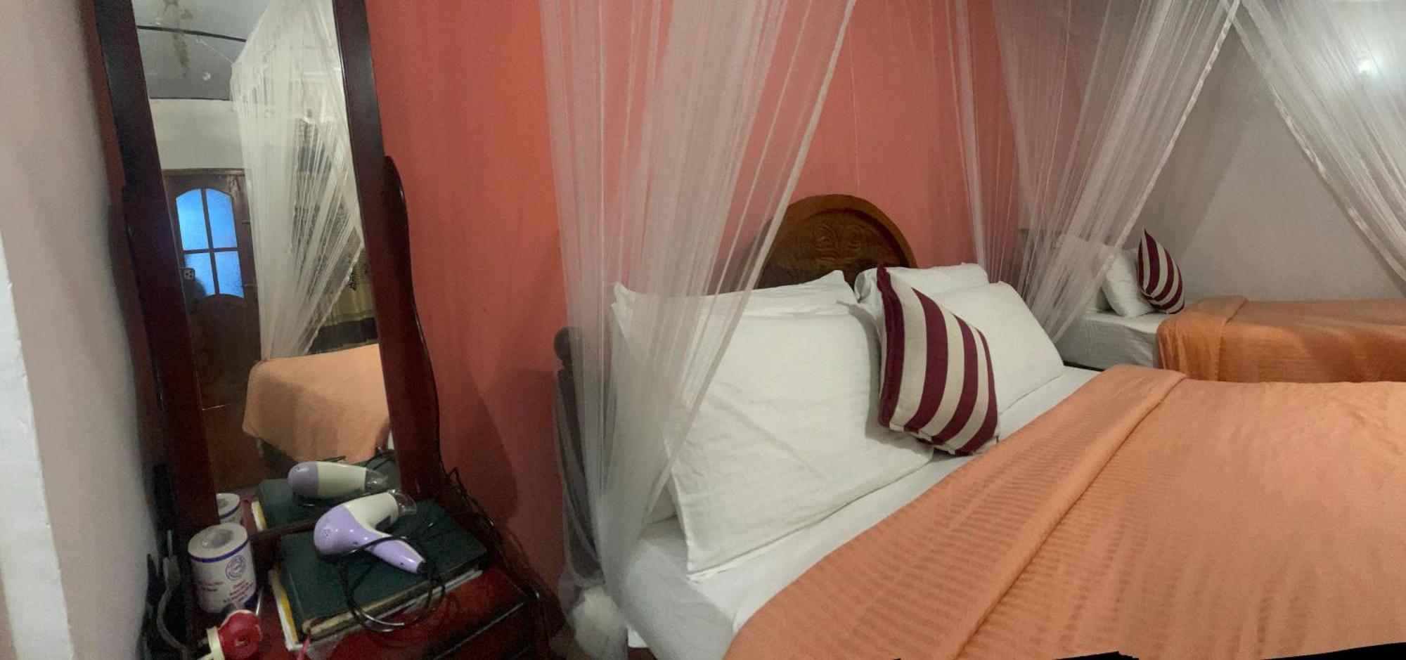 Hidden Gem Inn Ела Екстериор снимка